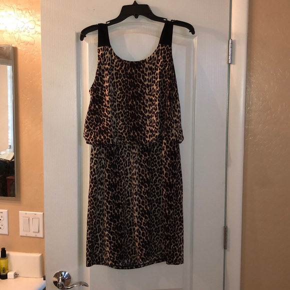 Leopard print dress - Picture 1 of 1